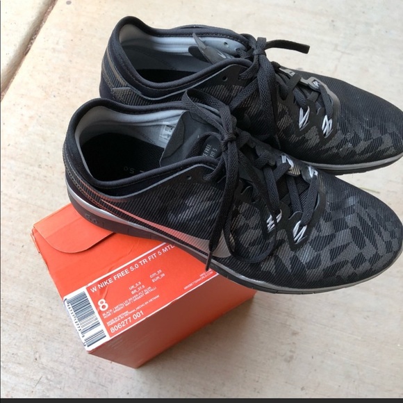 Nike Free 5.0 Metallic - Picture 3 of 4